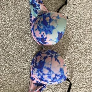 Victoria’s Secret Push up Bra  size 34C